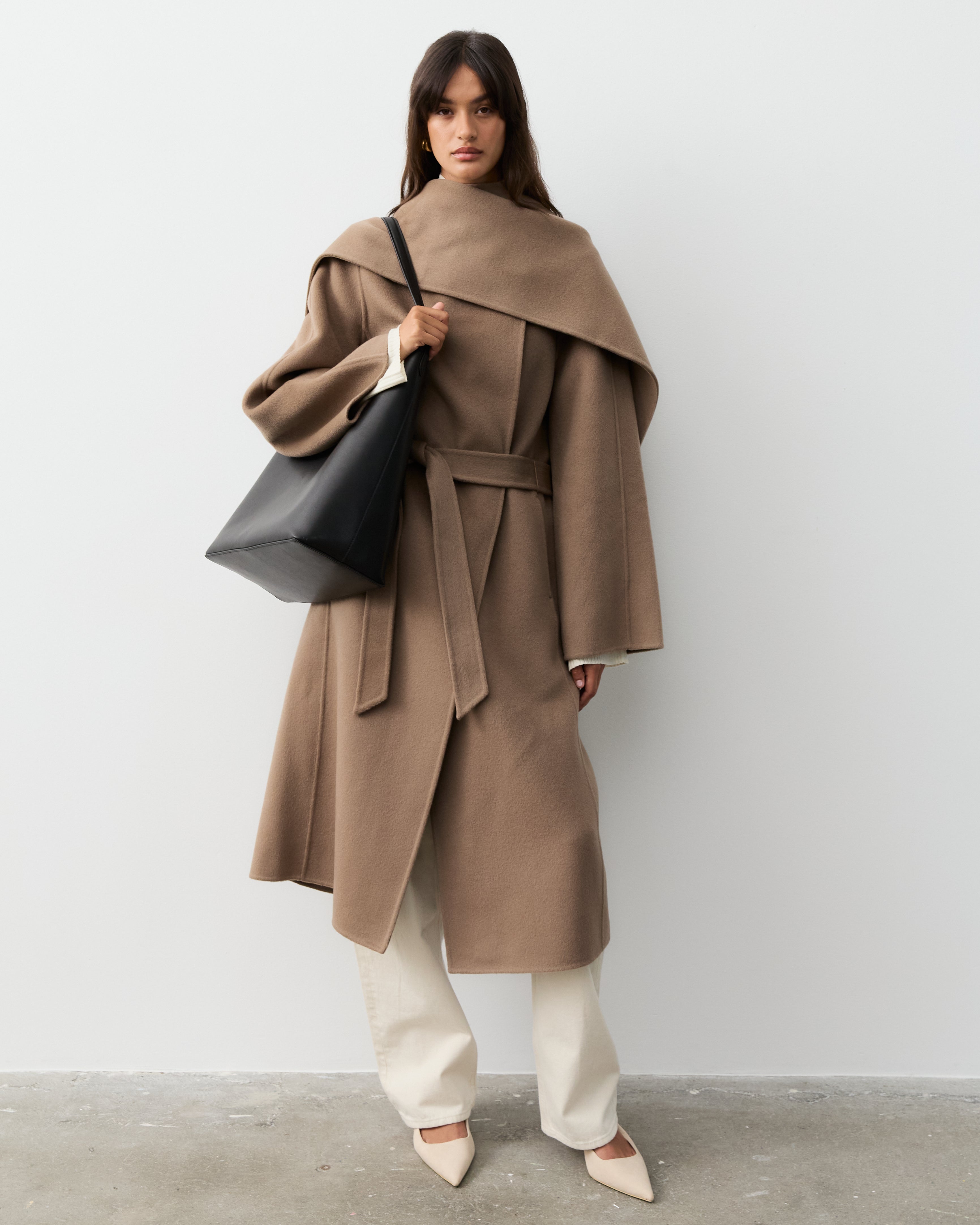 THE TAILORED COAT