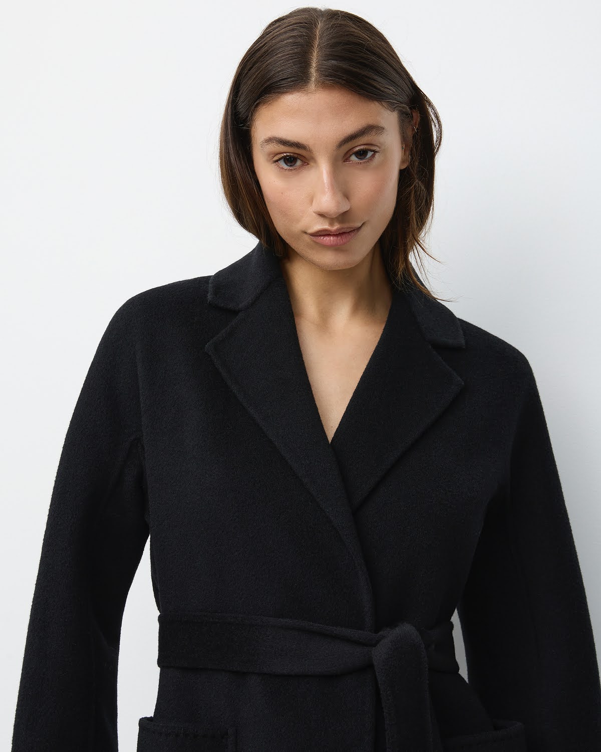 THE CLASSIC COAT - BLACK – THE CURATED