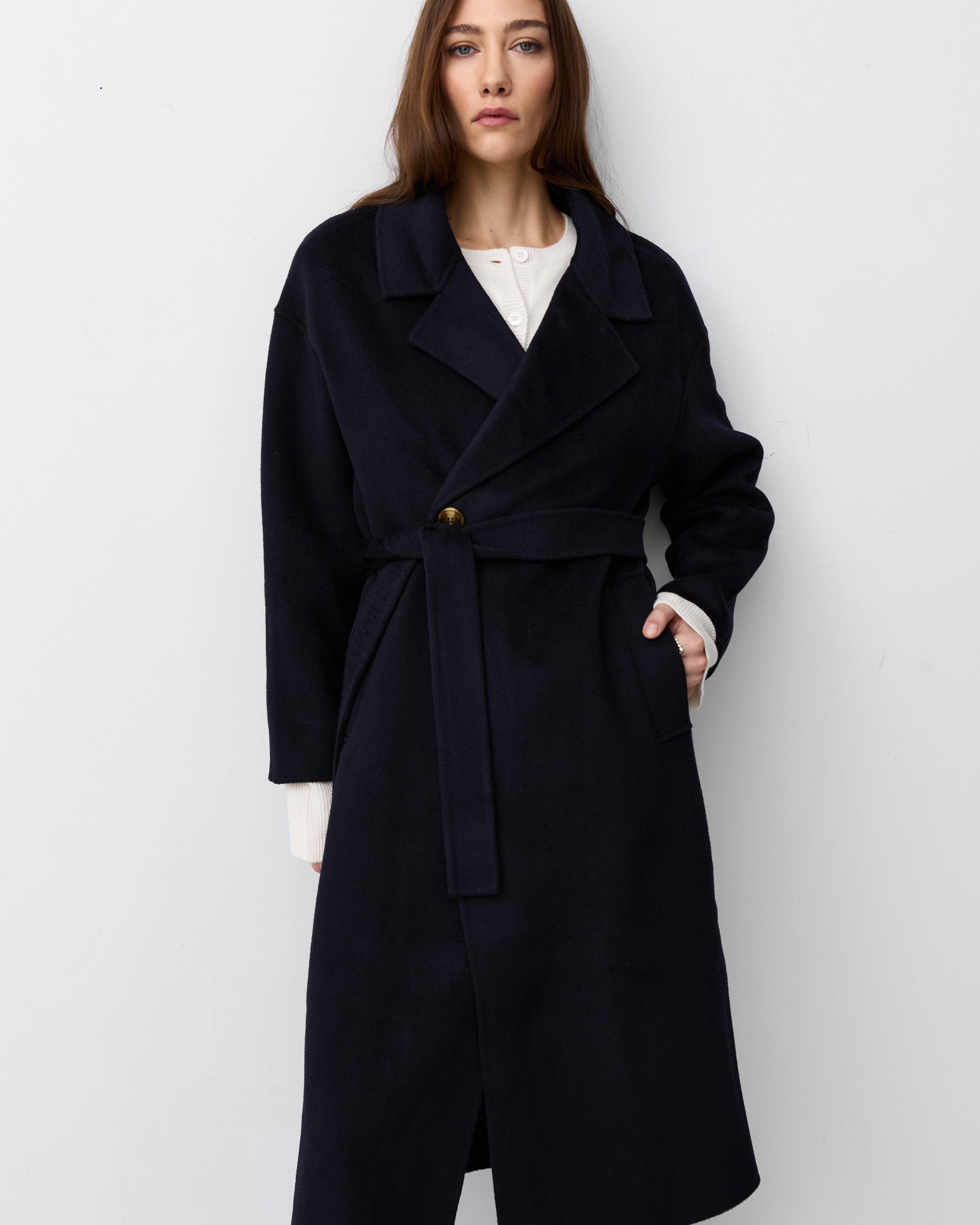 The London Coat Navy | Oversized Cashmere Wool Coat | The Curated